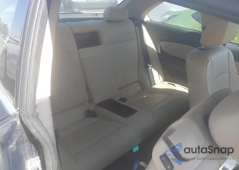 2011 BMW 128I из США, поврежденный, VIN WBAUP9C56BVL90095